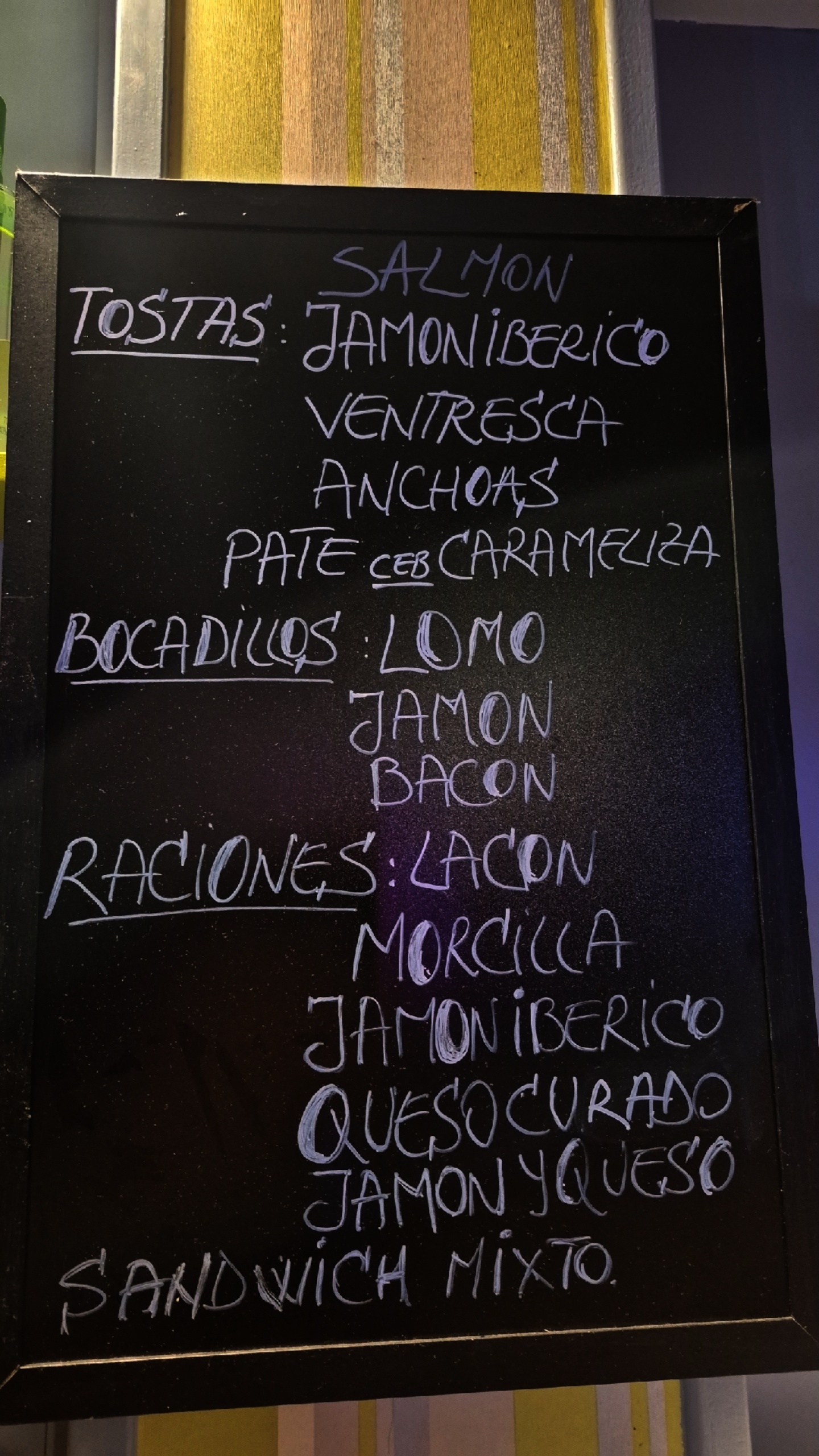 La Noche — Pub en Coslada