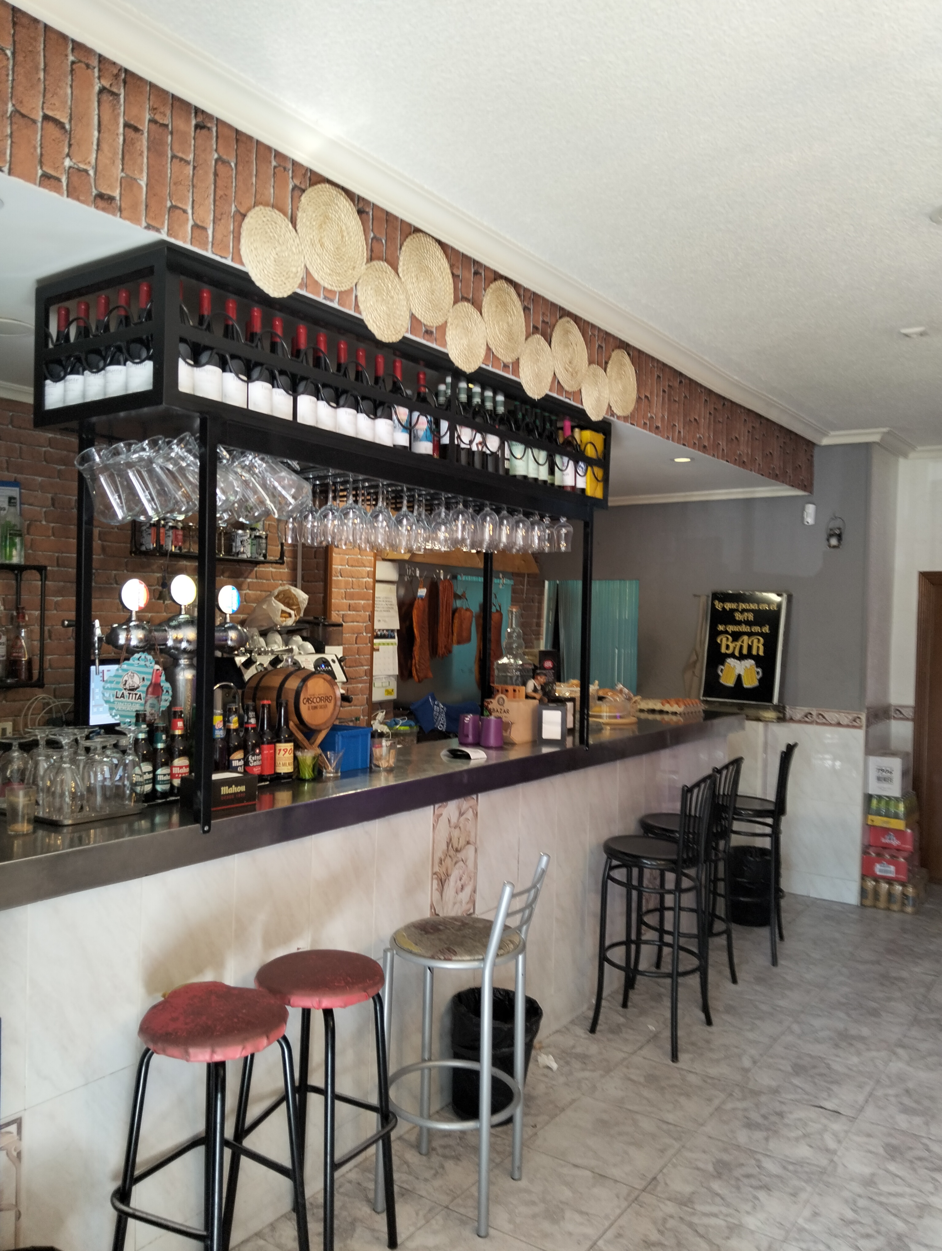 Donde El Cata — Bar en Coslada