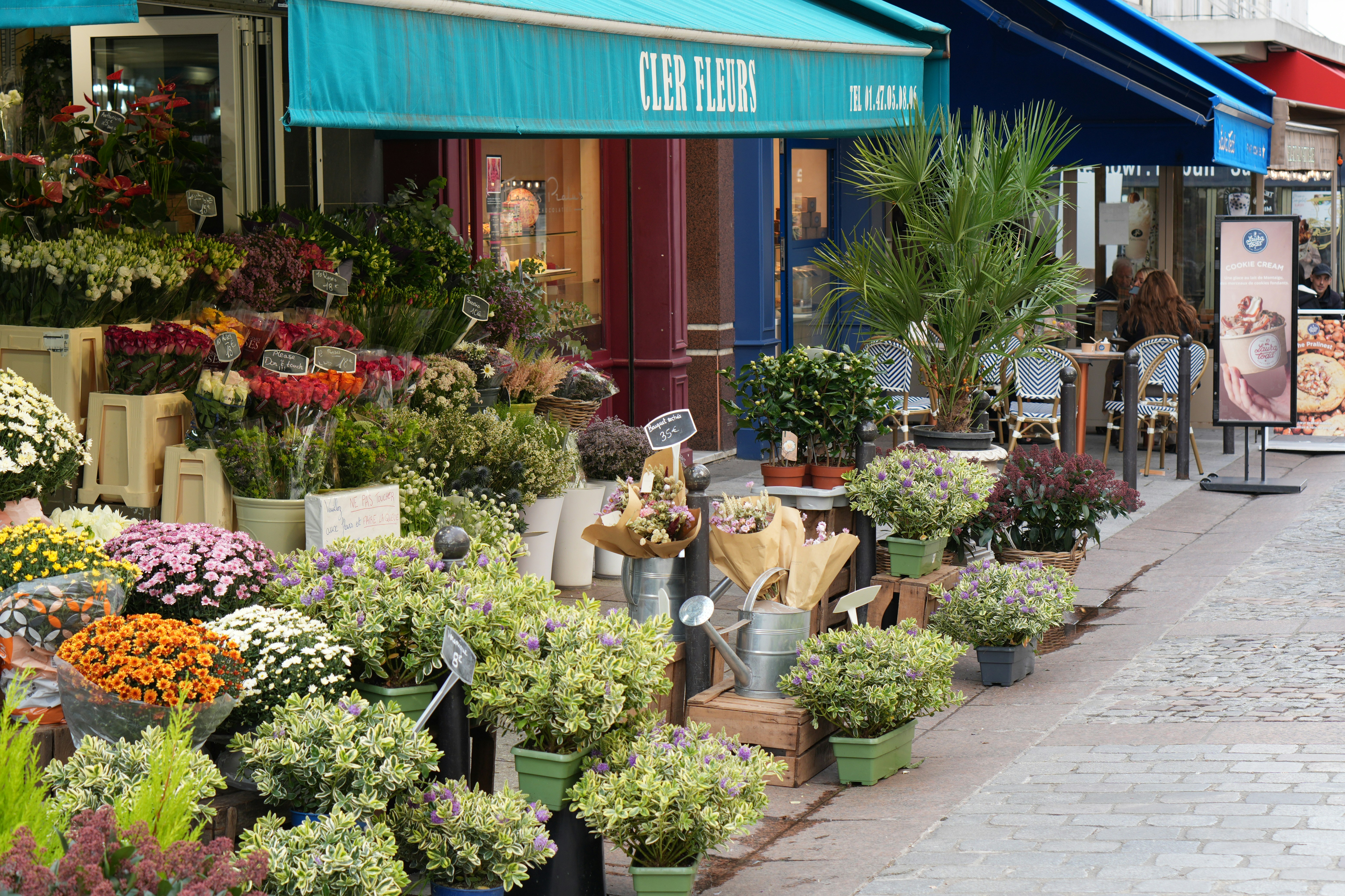 Floristería Nicoly — Floristería en Coslada